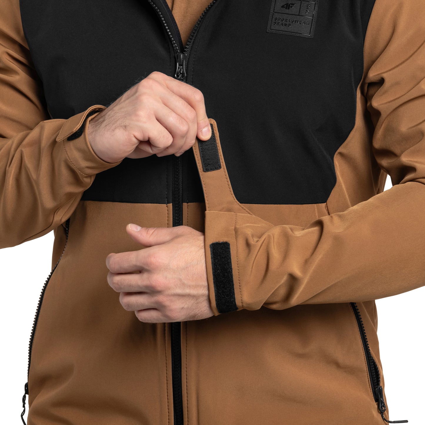 Kurtka 4F Softshell TSOFM155 - Brązowa