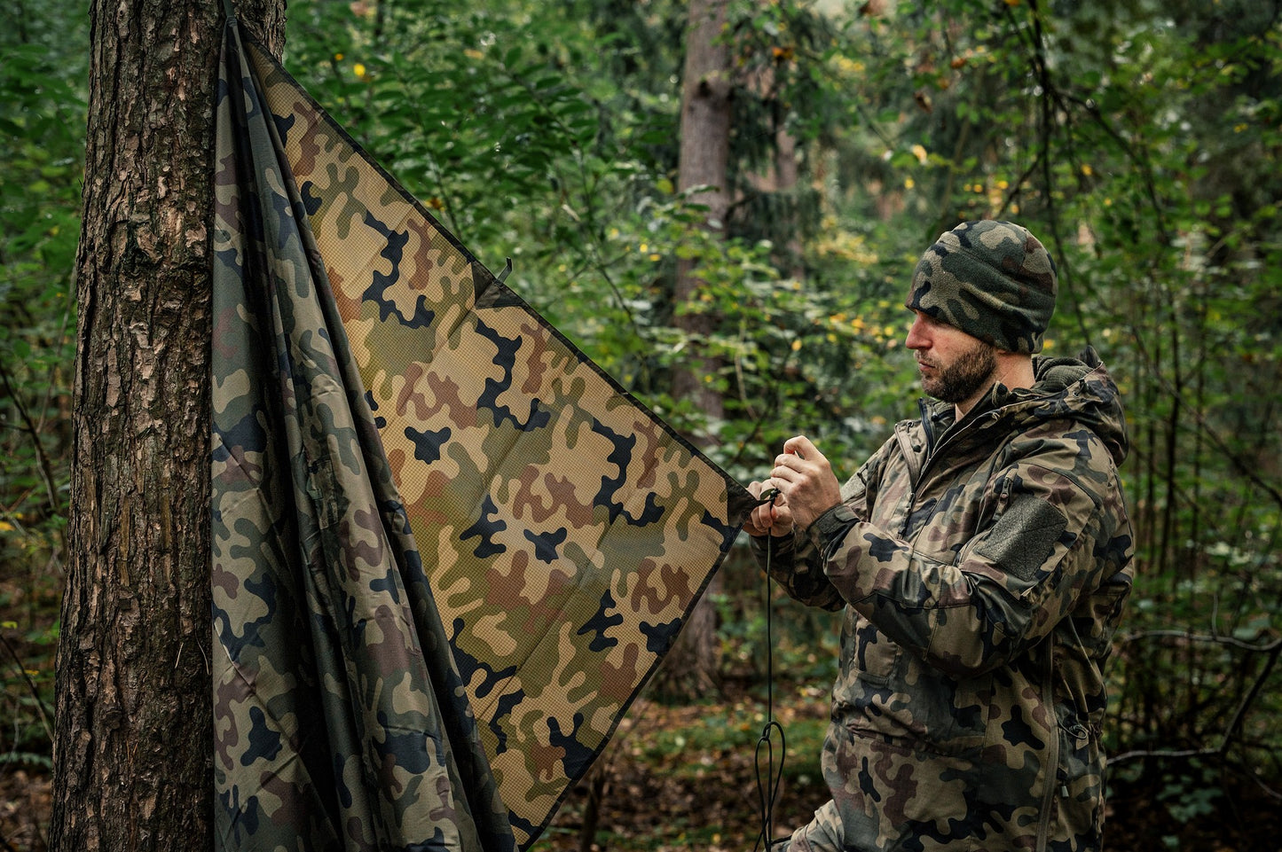 Płachta biwakowa Helikon Supertarp Small - wz.93 Pantera PL Woodland
