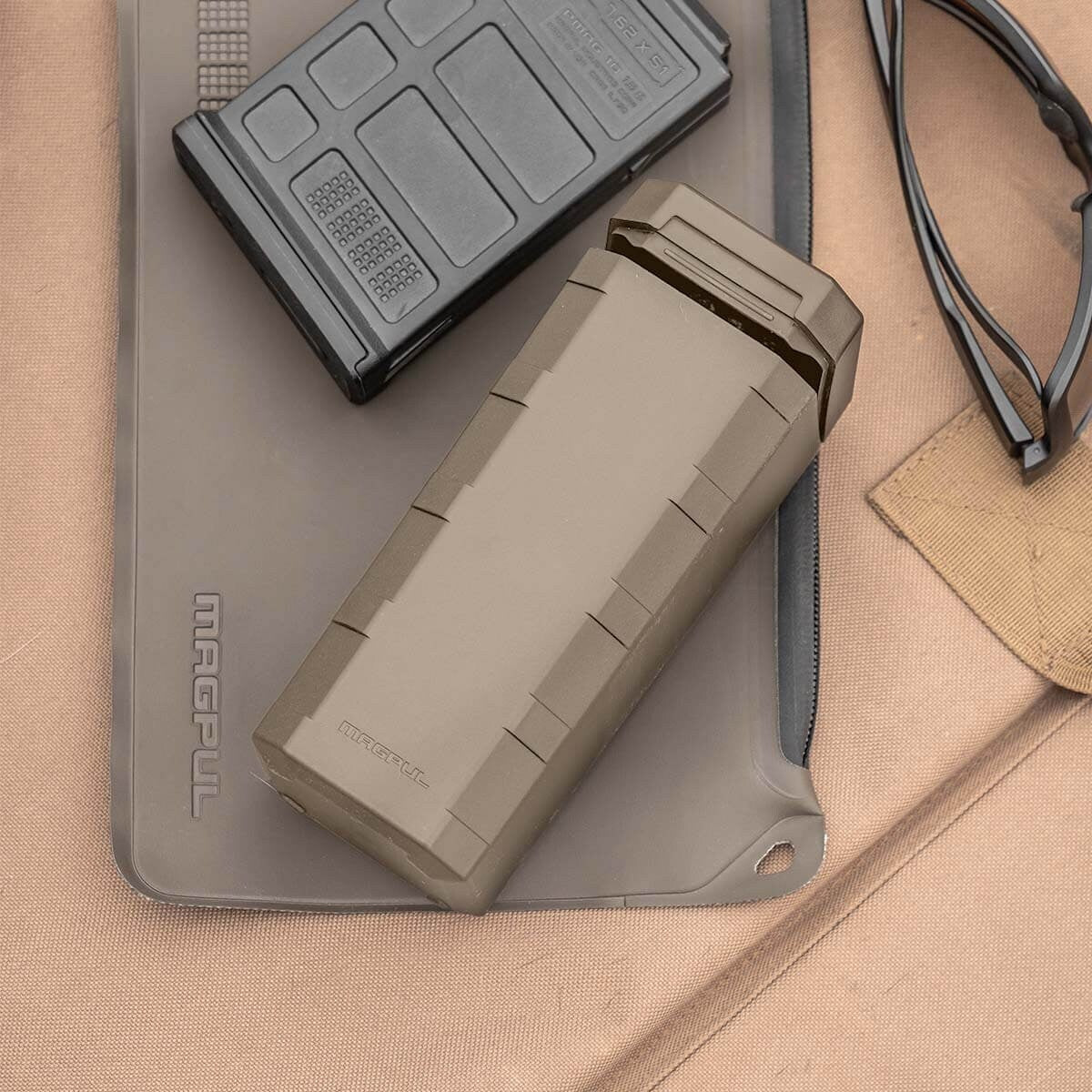 Pojemnik Magpul DAKA Can 2.0 - Flat Dark Earth