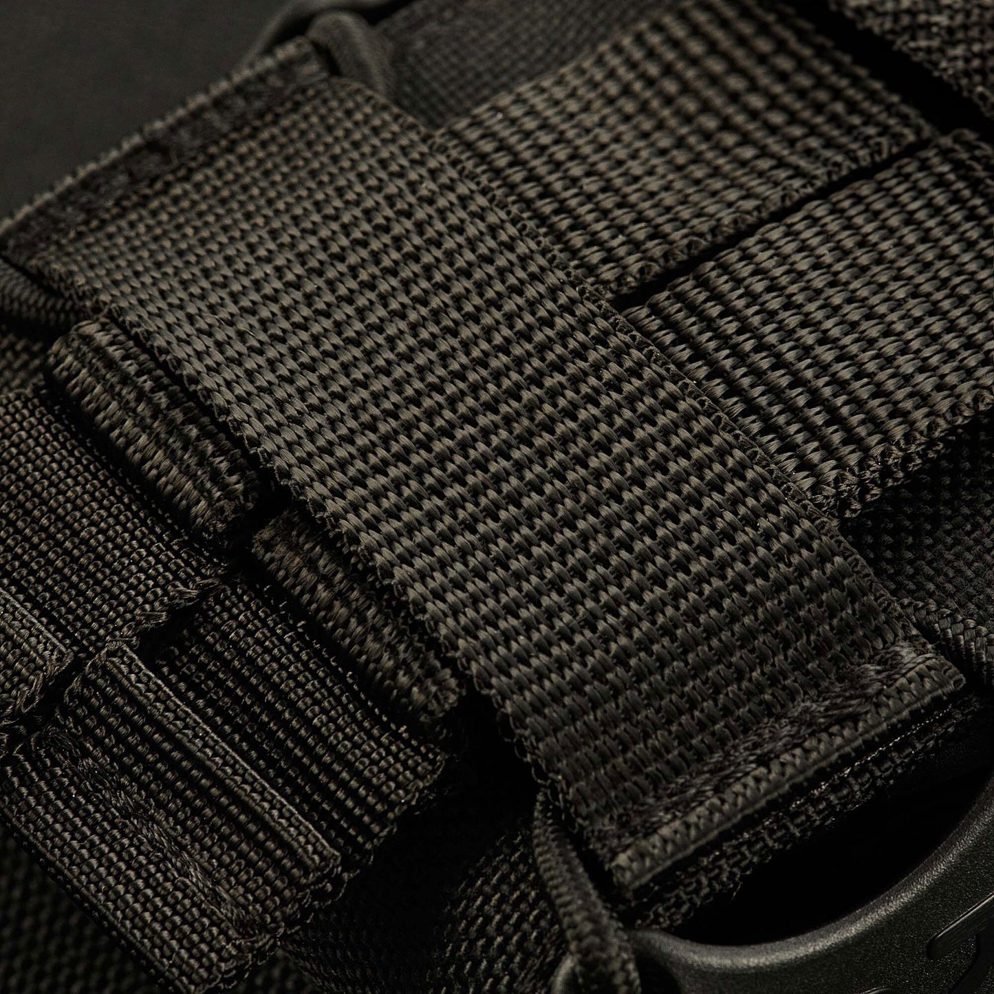 Ładownica M-Tac Kołczan na 1 magazynek AK/AR - Black
