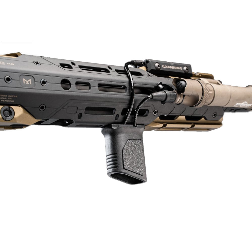 Chwyt przedni Strike Industries M-LOK Angled Vertical Grip Short - Black