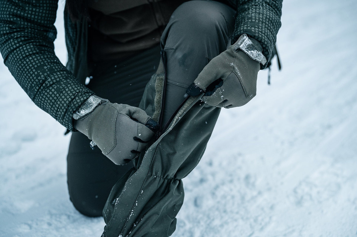 Rękawice Helikon Impact Duty Winter Mk2 - Olive Green/Black