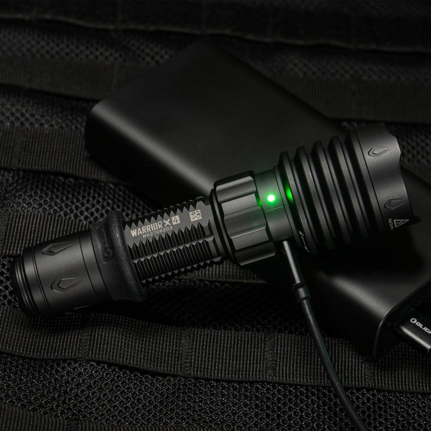 Latarka taktyczna Olight Warrior X 4 Matte Black - 2600 lumenów
