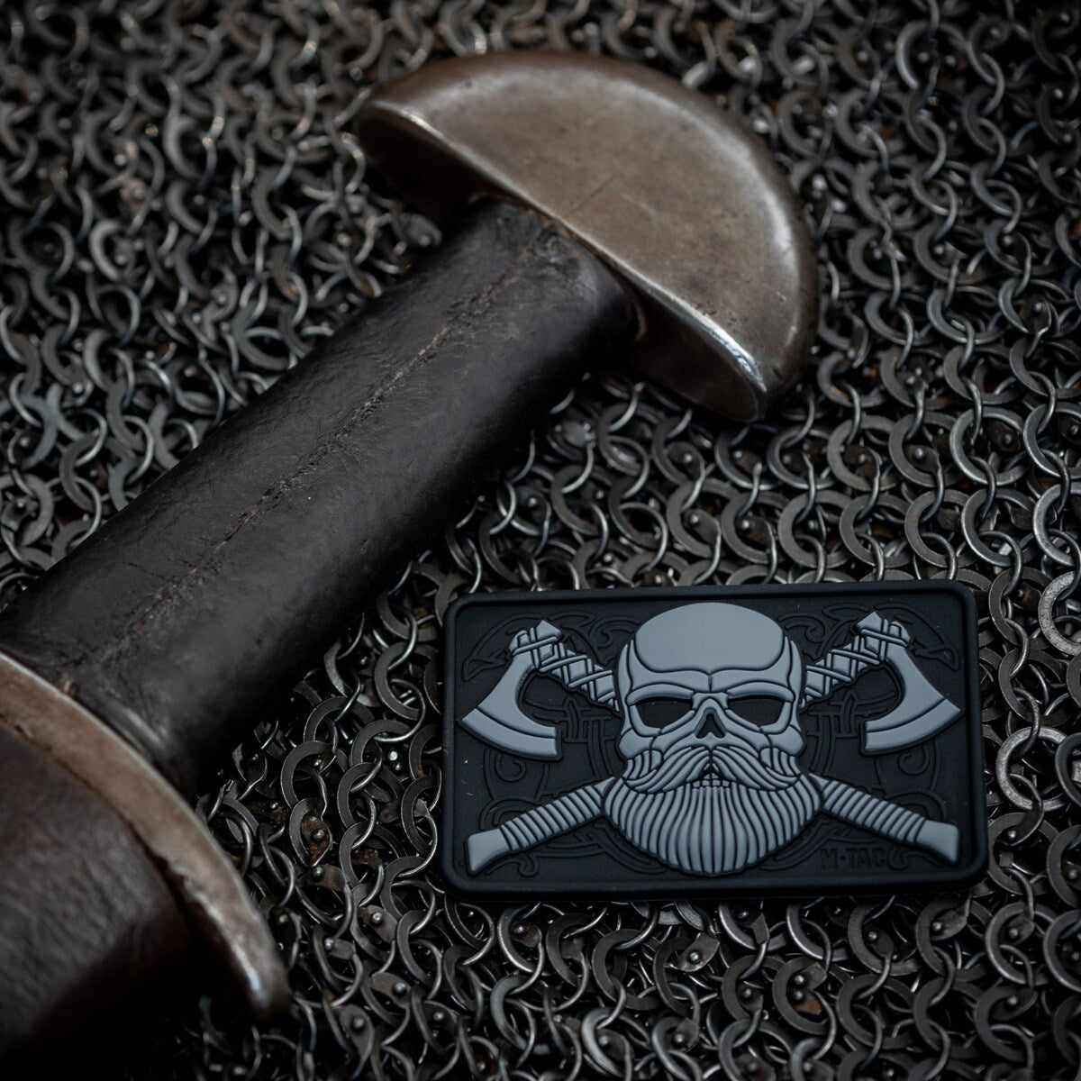Naszywka M-Tac Bearded Skull 3D PVC - Black/Grey
