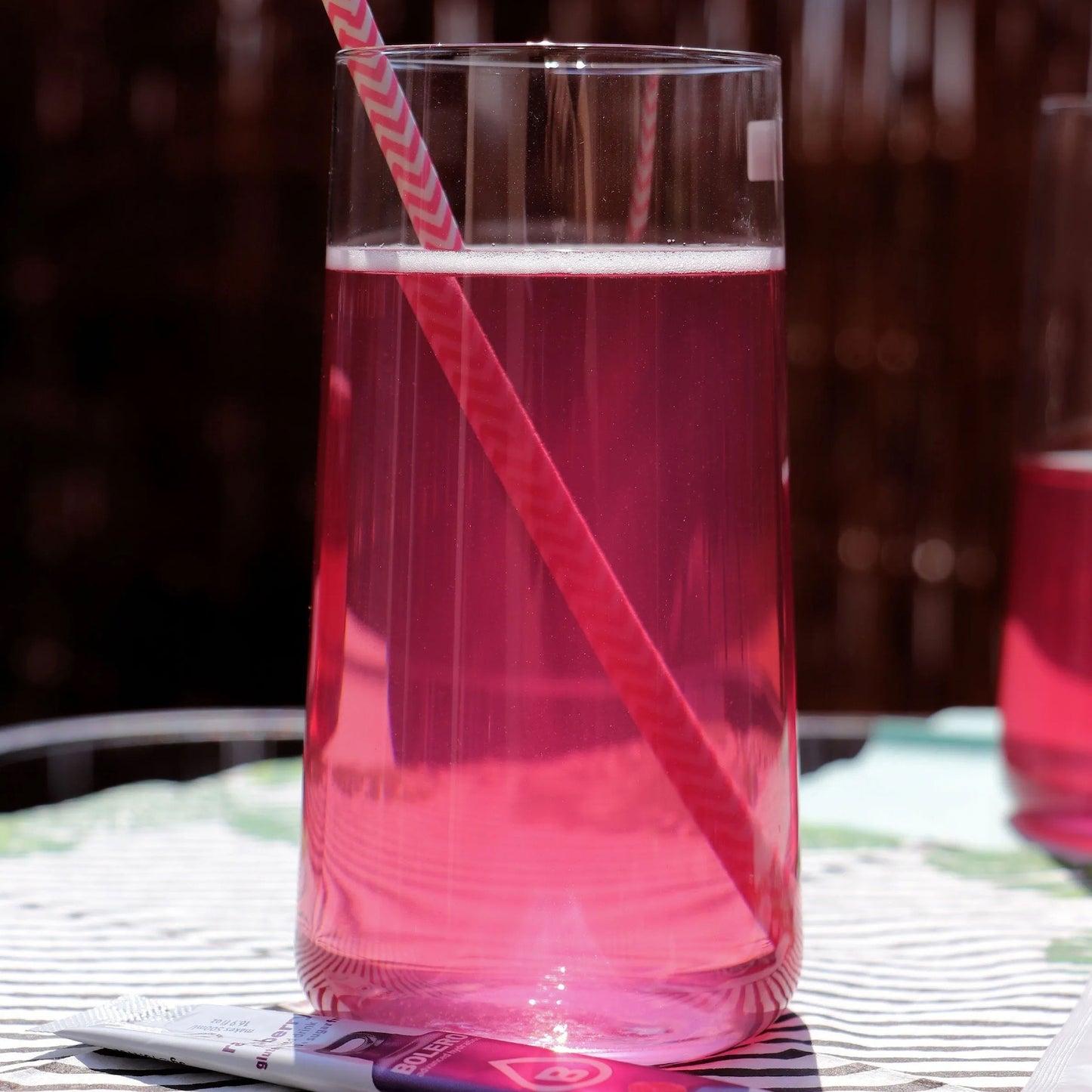 Napój w proszku Bolero Raspberry ze stewią 9 g - 12 szt.