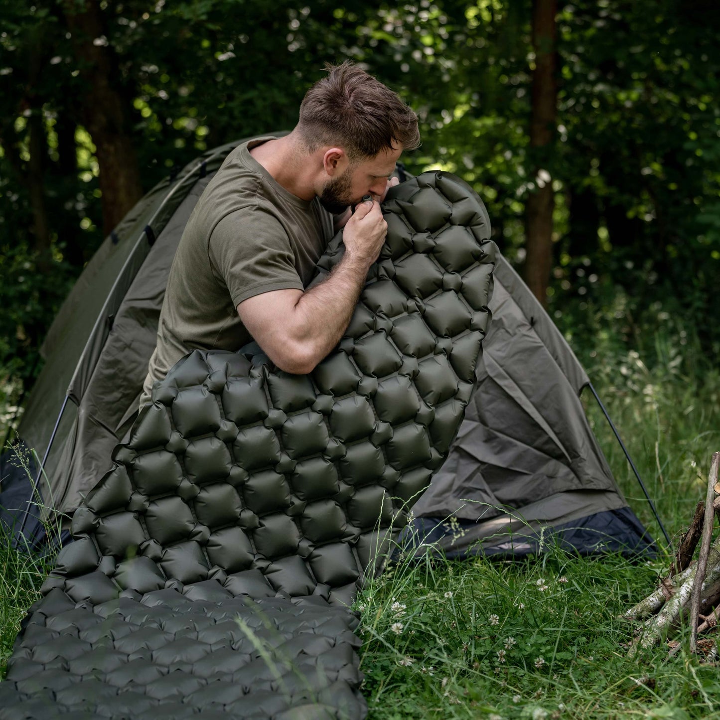 Materac jednoosobowy Badger Outdoor 188 x 58 cm - Olive