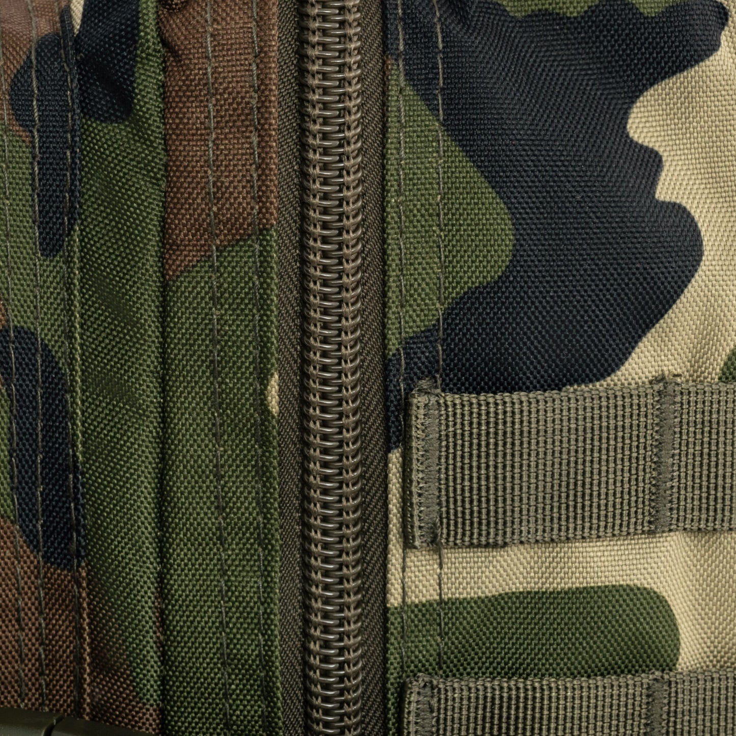 Plecak Mil-Tec Assault Pack Small 20 l - Woodland