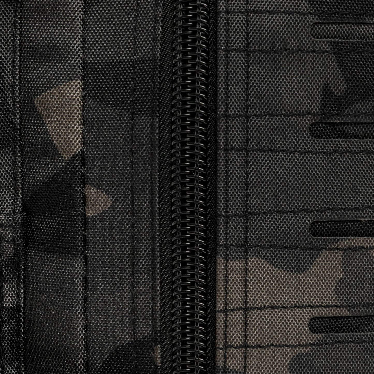 Plecak Mil-Tec Assault Pack Laser Cut Large 36 l - Dark Camo