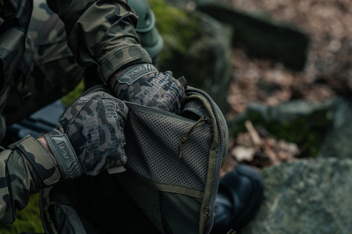 Rękawice taktyczne Mechanix Wear Original - wz.93 Pantera PL Woodland