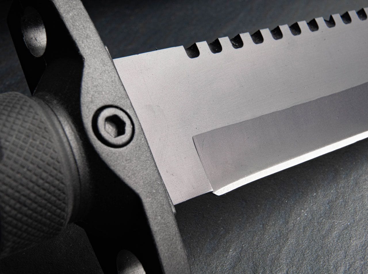 Nóż Boker Magnum John Jay Survival Knife