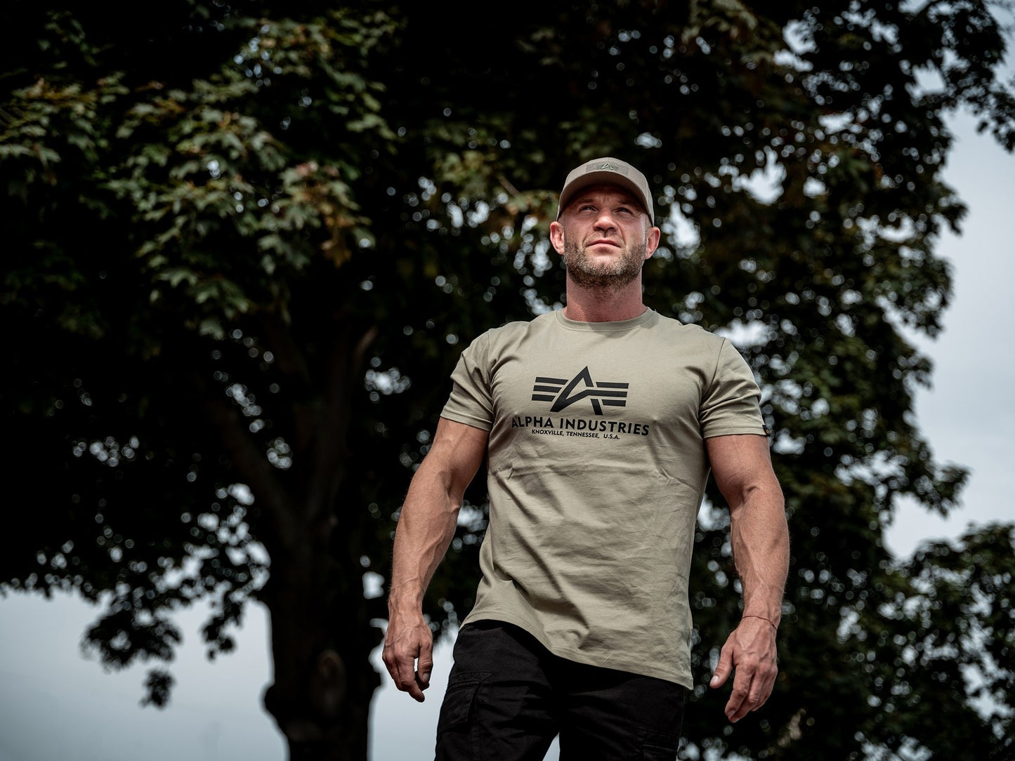 Koszulka T-shirt Alpha Industries Basic - Olive/Black