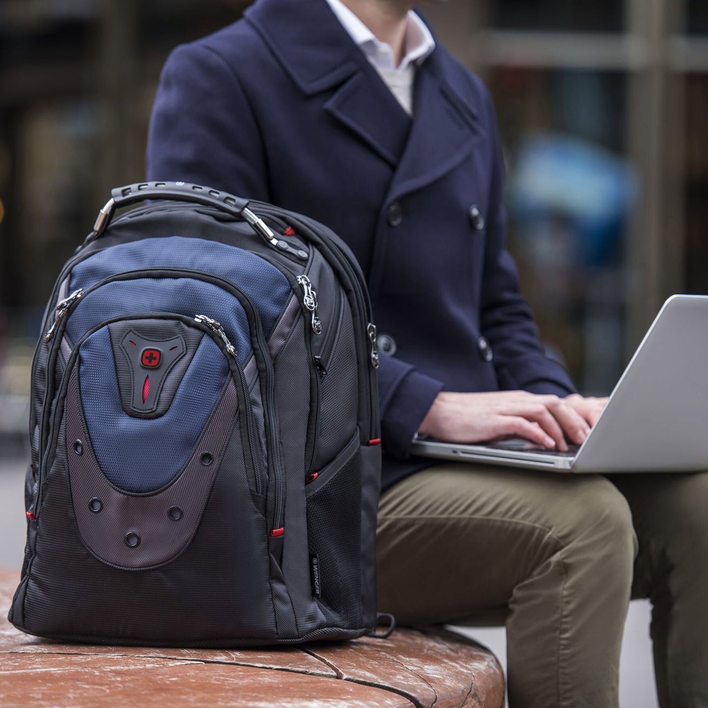 Plecak Wenger Ibex 23 l - Niebieski