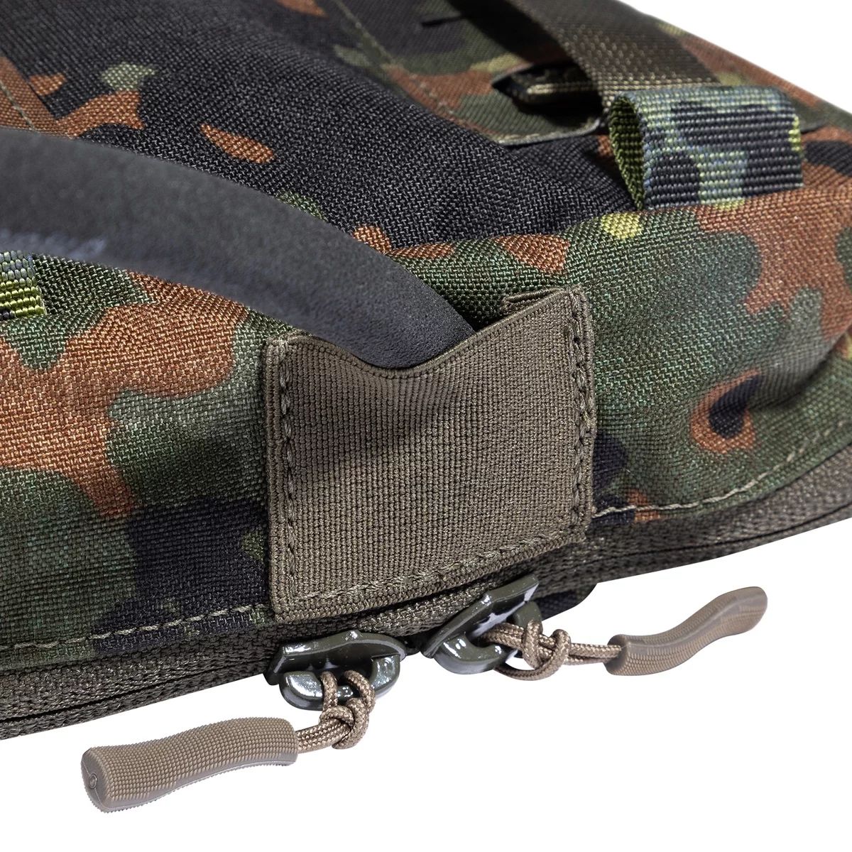 Pokrowiec na wkład hydracyjny Lindnerhof Hydration Pouch 2 l PA057-2/II - Flecktarn