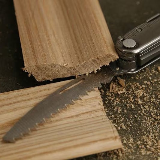 Multitool Leatherman Rebar z kaburą