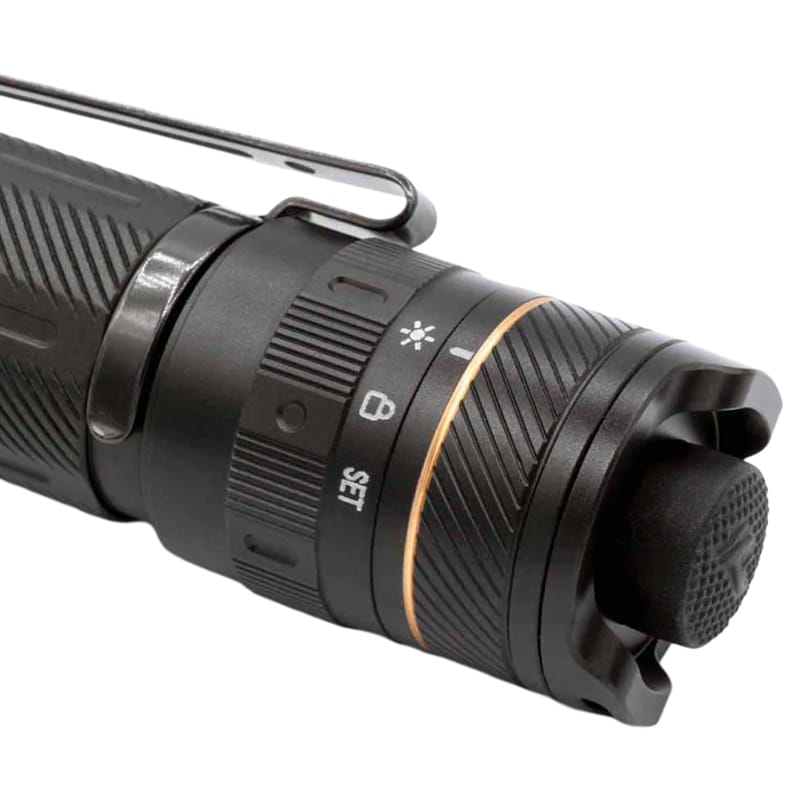 Latarka Fenix PD45R ACE - 3200 lumenów