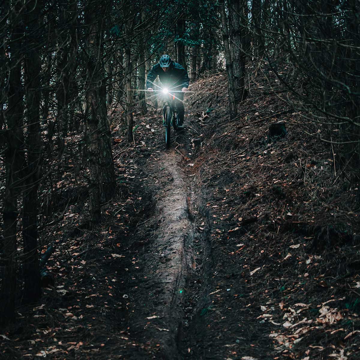 Światło rowerowe przednie z montażem Olight Magicshine Allty2000 - 2000 lumenów