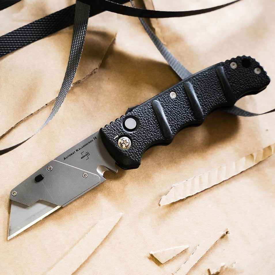 Nóż składany Boker Plus Kalashnikov Boxcutter - Black