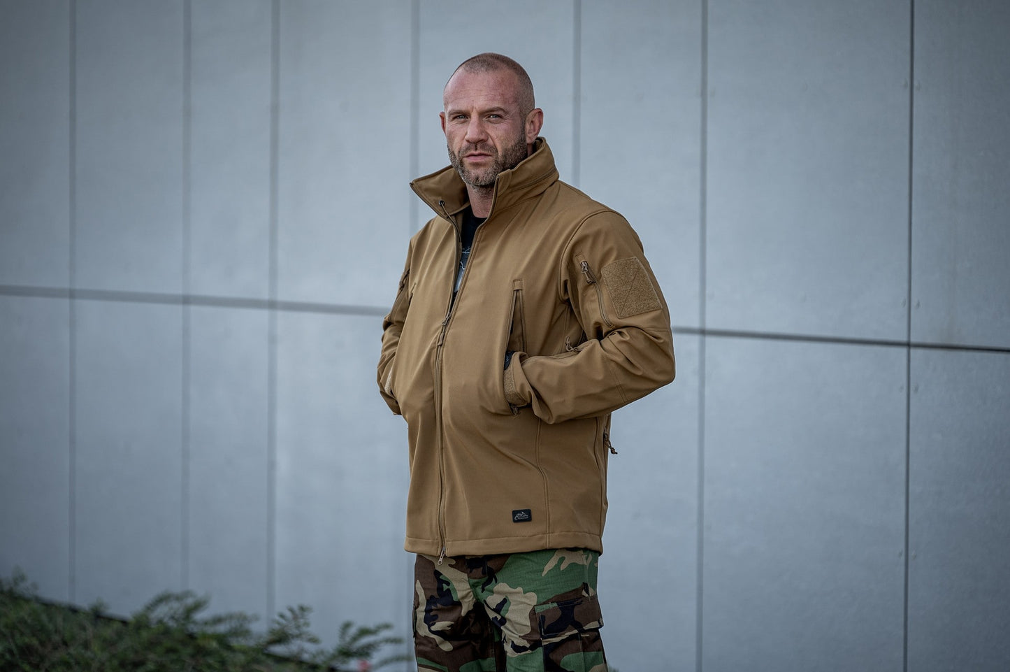 Kurtka Helikon Gunfighter Softshell Shark Skin Windblocker - Coyote