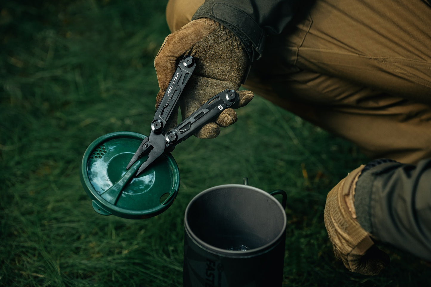 Multitool Badger Outdoor Thorn - Black