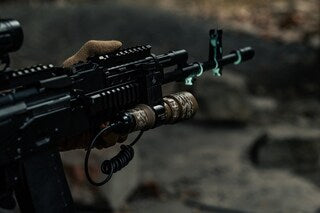 Latarka taktyczna Olight Warrior X 4 Glacial Valley - 2600 lumenów