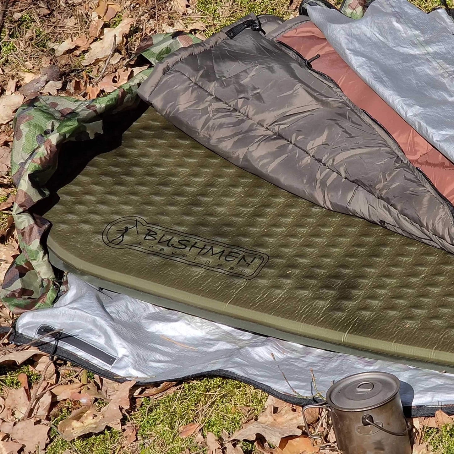 Mata samopompująca Bushmen FIT 640 - Oliwkowa