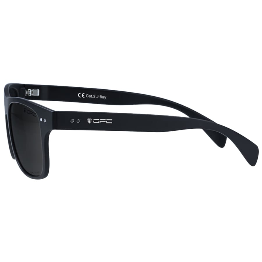 Okulary przeciwsłoneczne OPC Lifestyle J-Bay Matt Black Smoke Revo z polaryzacją
