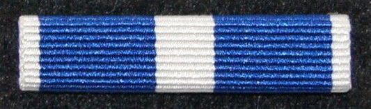 Baretka - Medal NATO za misję w Kosowie (KFOR)