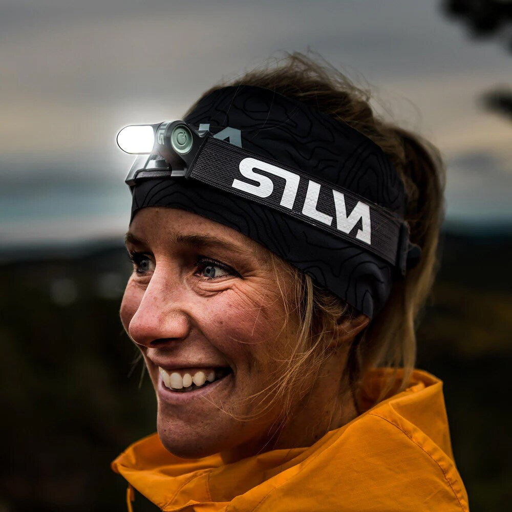 Latarka czołowa Silva Trail Runner Free 2 Hybrid – 500 lumenów