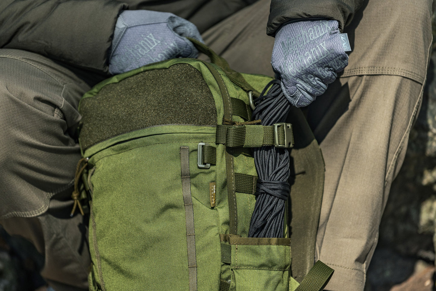 Linka spadochronowa Paracord Badger Outdoor 550 30 m - Black
