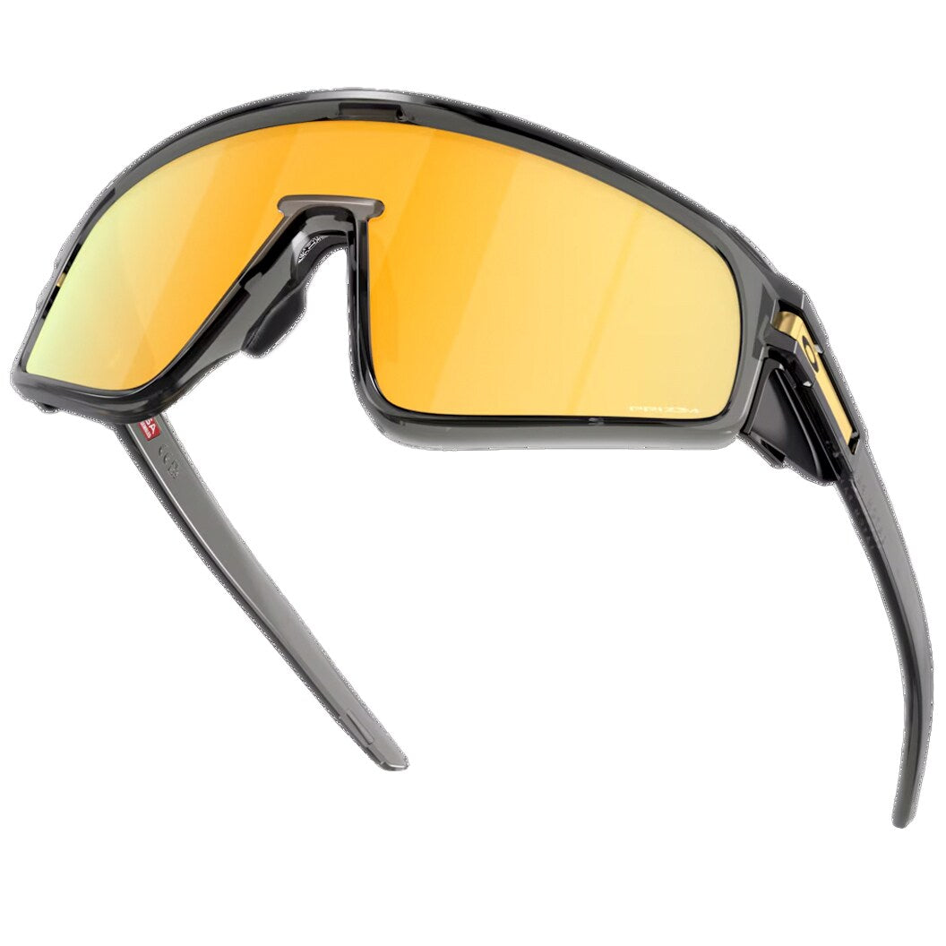 Okulary przeciwsłoneczne Oakley Latch Panel - Grey Smoke/Prizm 24K