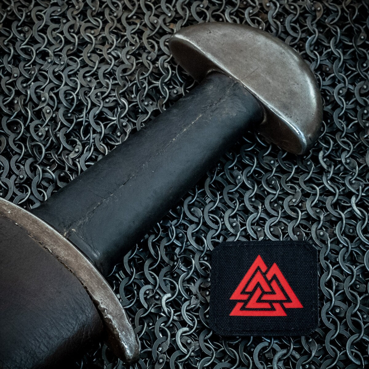 Naszywka M-Tac Valknut Laser Cut Black/Red
