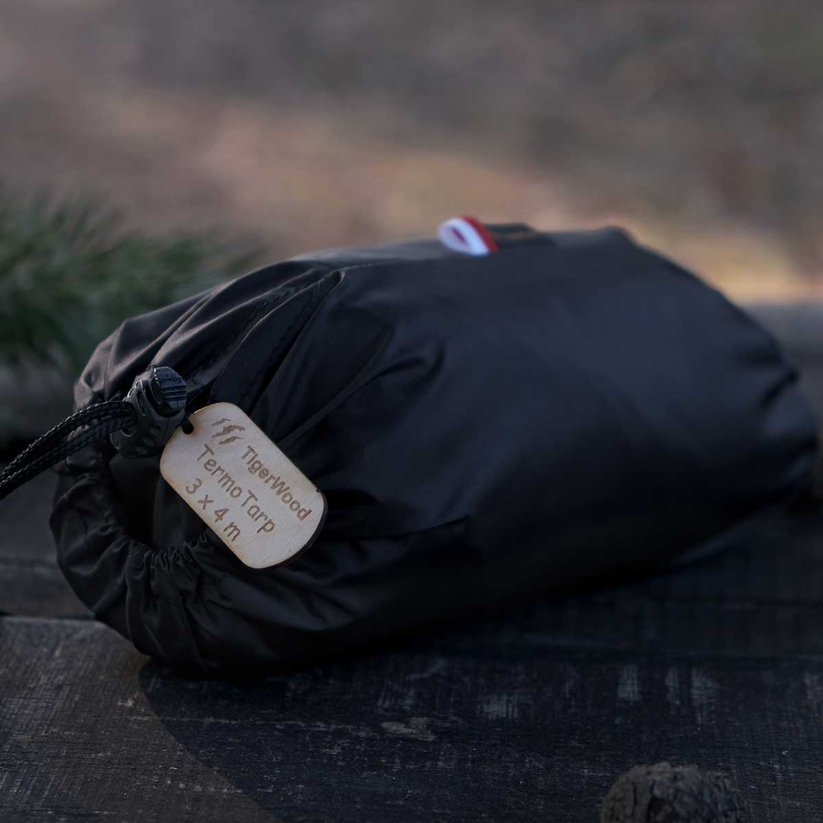 Płachta biwakowa TigerWood Termo Tarp 3 x 4 m - Black