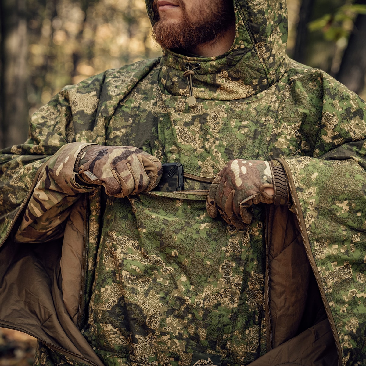 Ponczo Helikon Swagman Roll Climashield Apex z funkcją śpiwora - PenCott WildWood