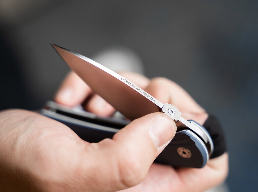 Nóż składany Boker Magnum Huayna - Blue
