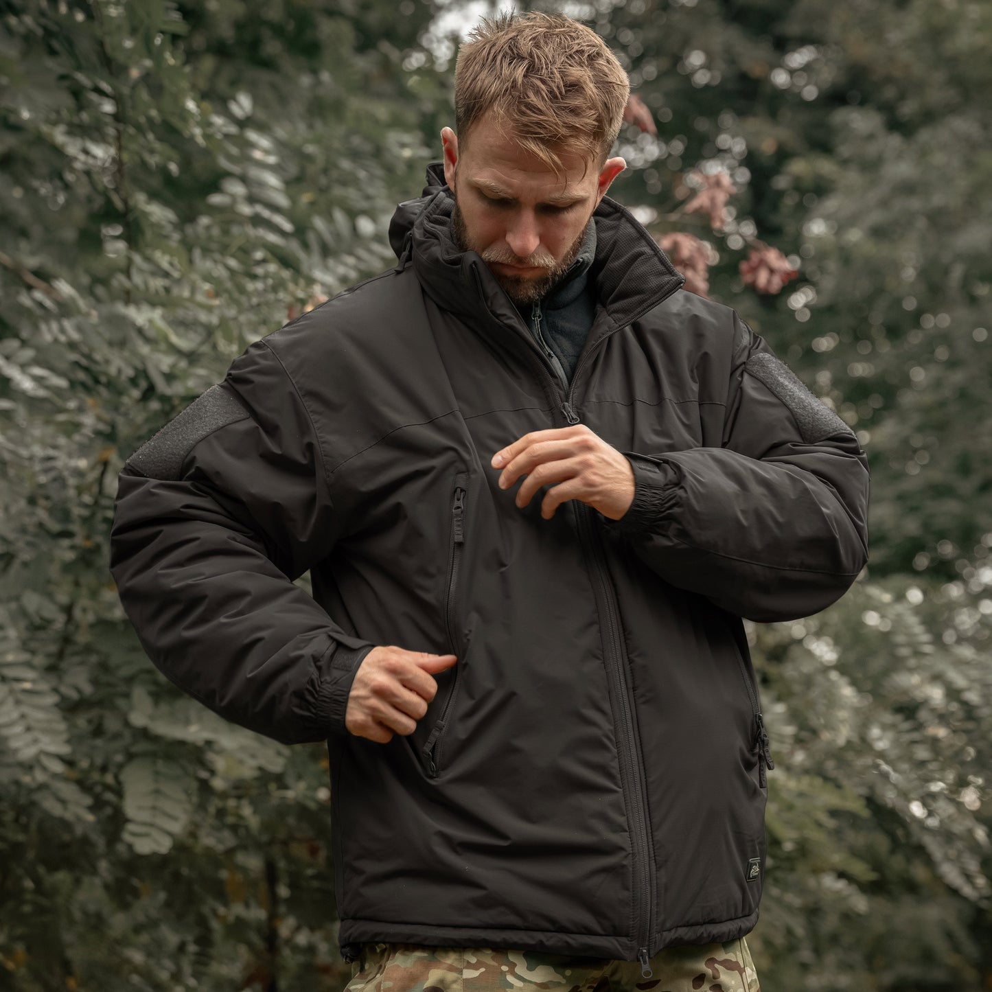 Kurtka Helikon Level 7 Climashield Apex 100 g - Black