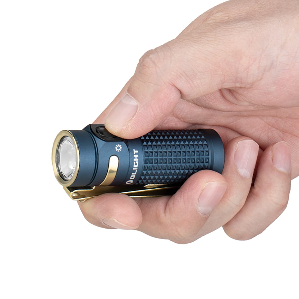 Latarka Olight Baton 4 Premium Edition Guidance z bezprzewodowym etui ładującym - 1300 lumenów