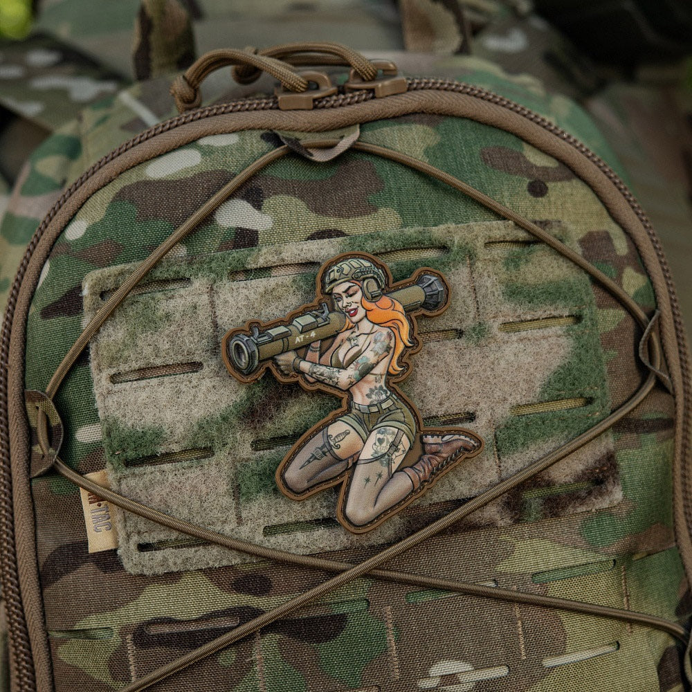 Naszywka M-Tac Tactical Girl No. 10 PVC Tattoo - Olive