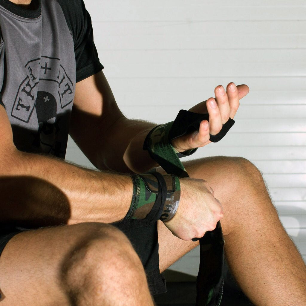 Ściągacz nadgarstka Thorn+Fit - Camo