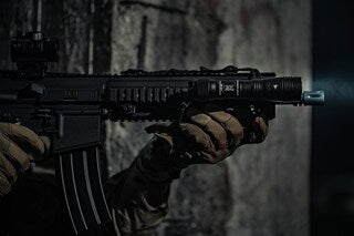 Latarka na broń Streamlight ProTac 2.0 Rail Mount z włącznikiem żelowym - 2000 lumenów