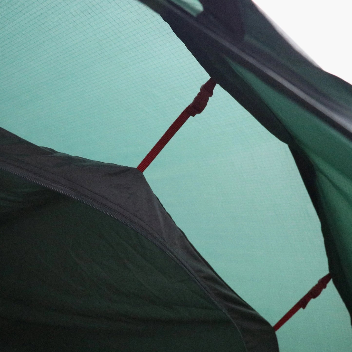 Namiot 2-osobowy Highlander Outdoor Respite Tunnel Tent - Pine Green