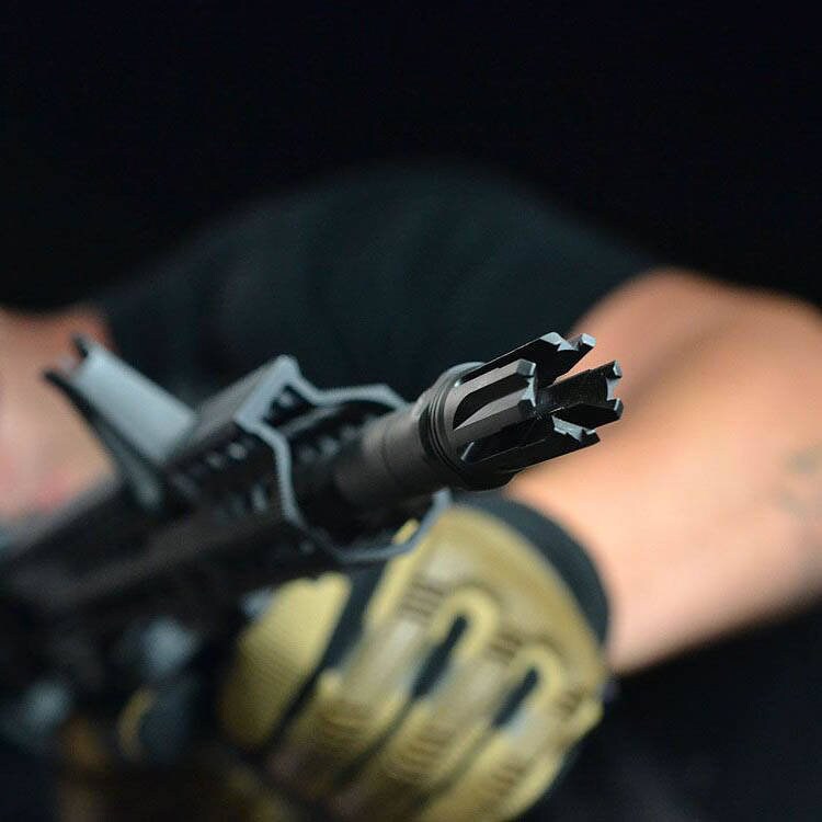 Tłumik płomienia Strike Industries Venom Flash Hider do karabinków kalibru .308/7,62 mm - Black
