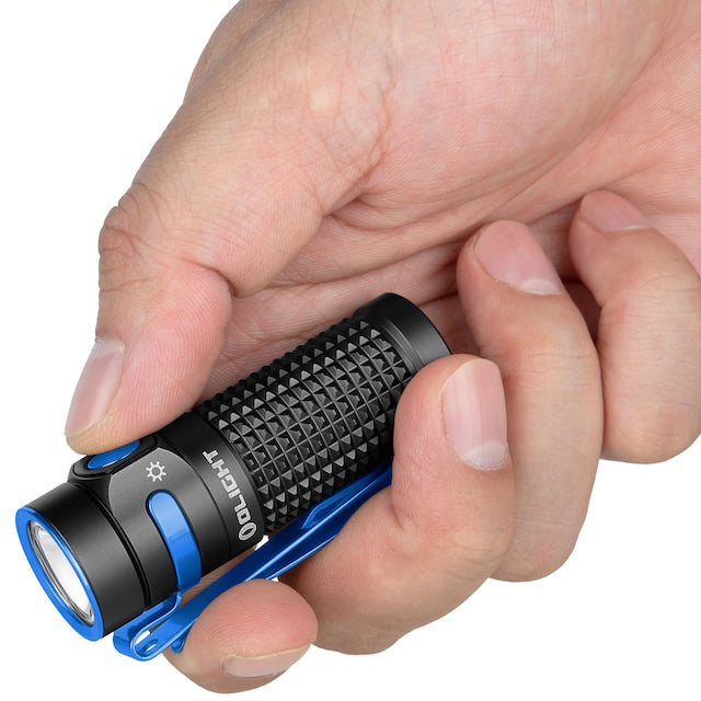 Latarka akumulatorowa Olight Baton 4 Black - 1300 lumenów