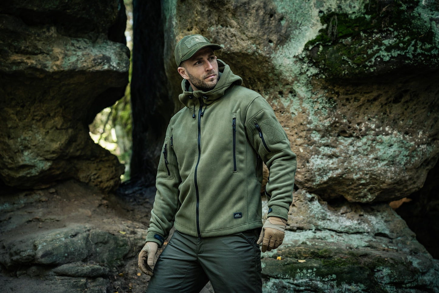 Czapka z daszkiem plus velcro Helikon Mesh - Olive Green