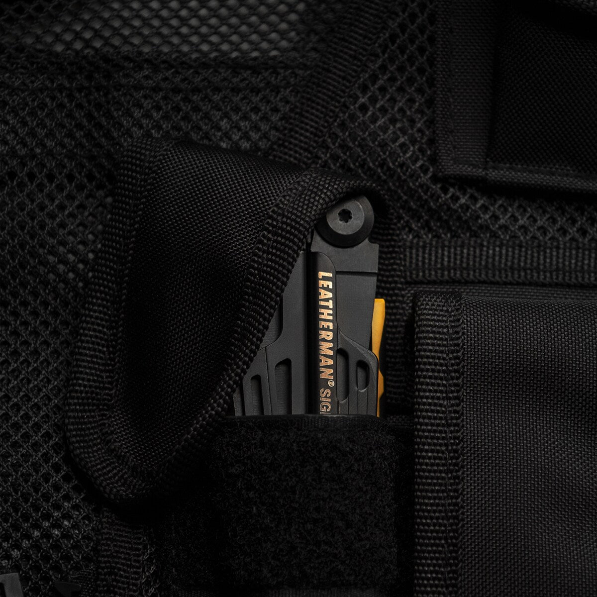 Multitool Leatherman Signal - Black z kaburą