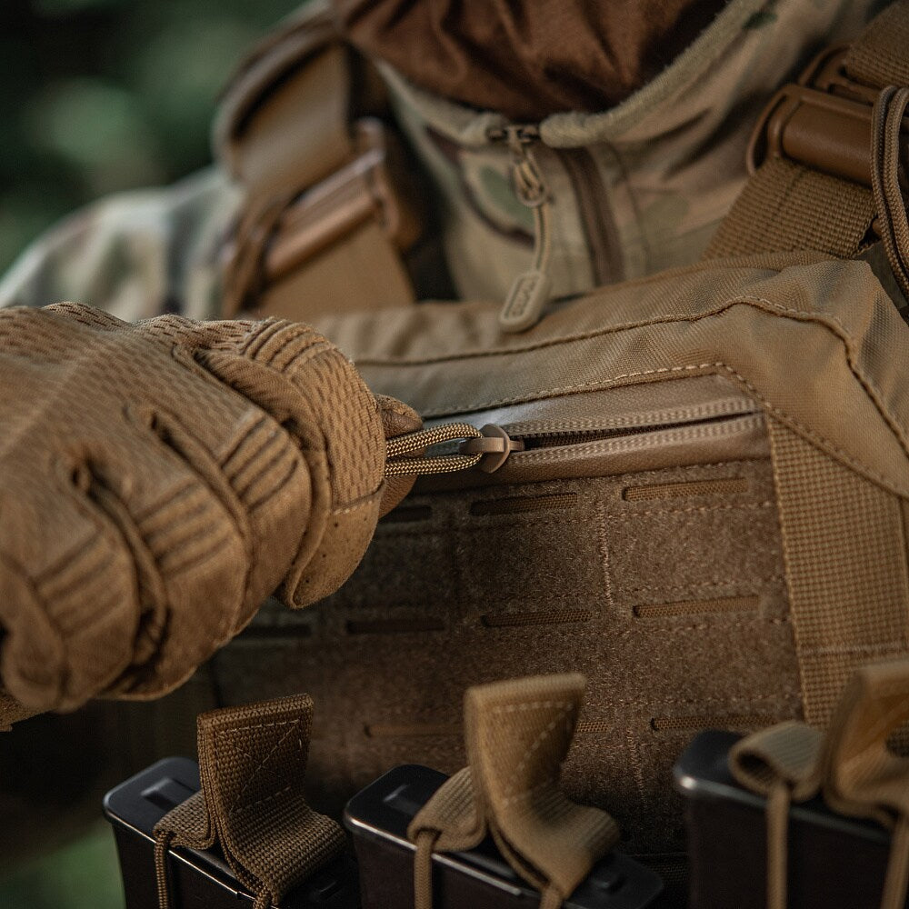 Kamizelka taktyczna typu Plate Carrier M-Tac Cuirass Fast Elite - Coyote