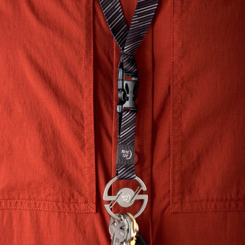 Karabińczyk Nite Ize Medallion Key Carabiner ze smyczną - Silver