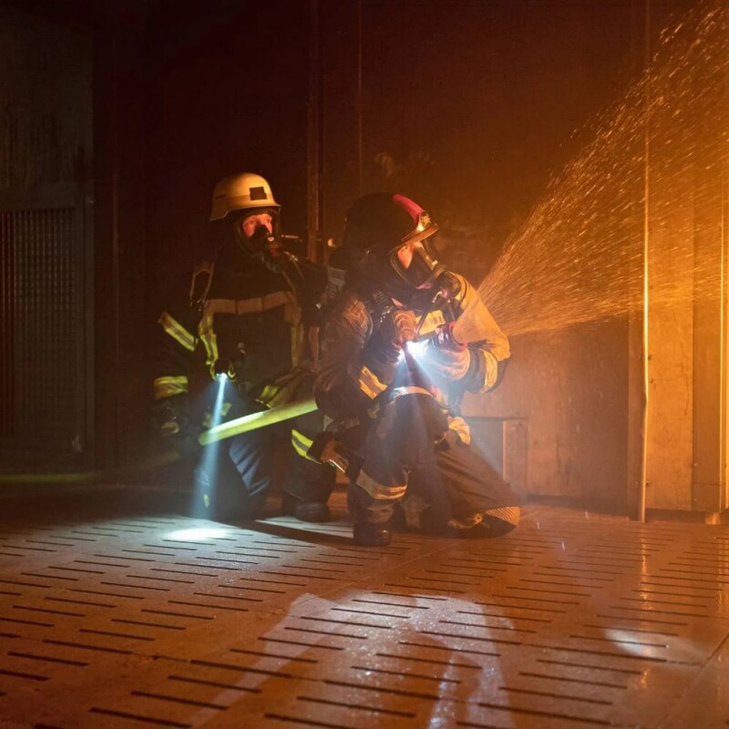 Latarka Ledlenser EXC6R ATEX Set ze stacją ładującą - 300 lumenów