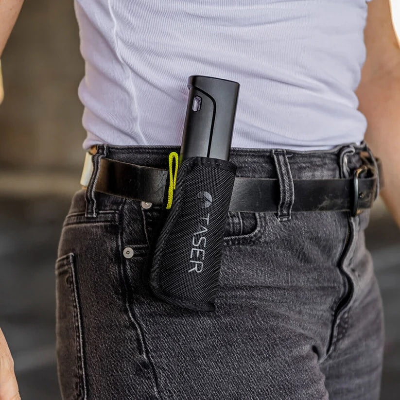 Paralizator Taser Strikelight 2.0 z latarką Axon - White