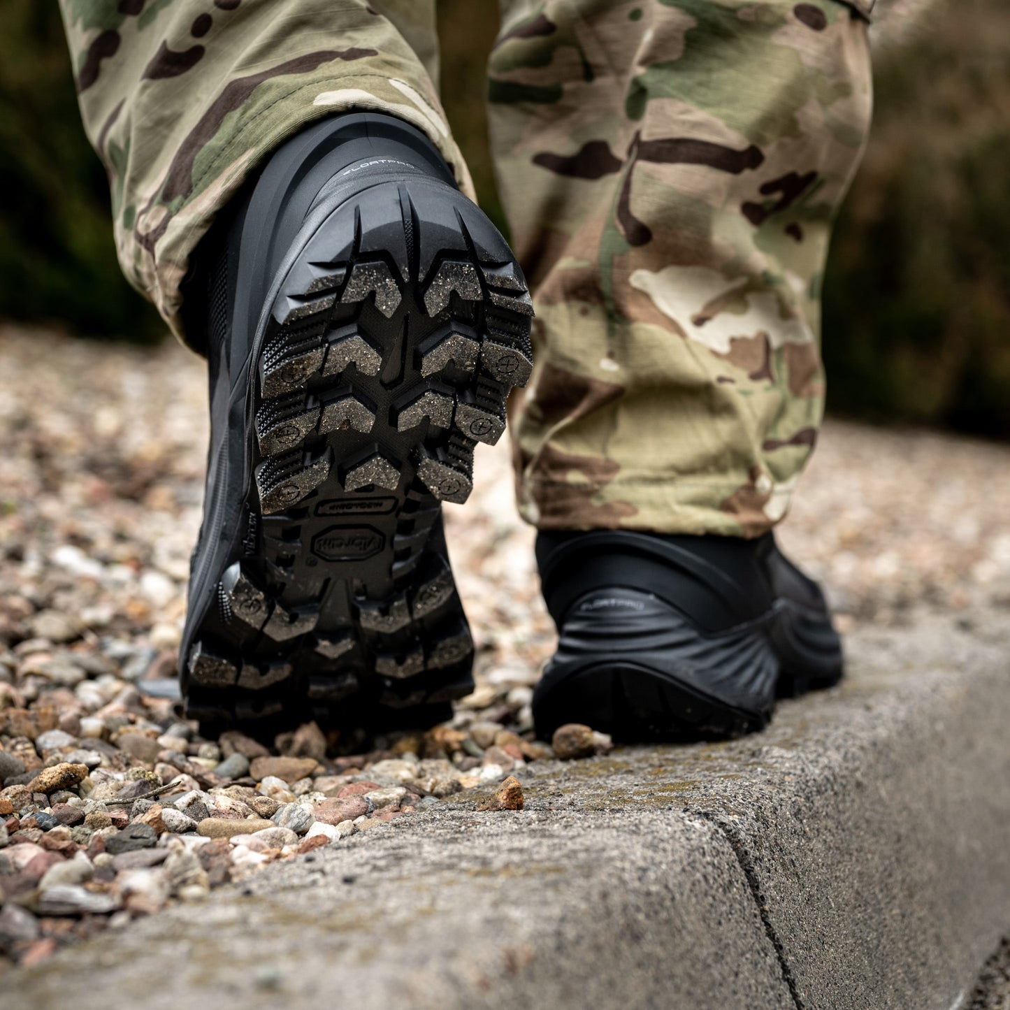 Buty Merrell Rogue GTX 8'' Tactical - Black