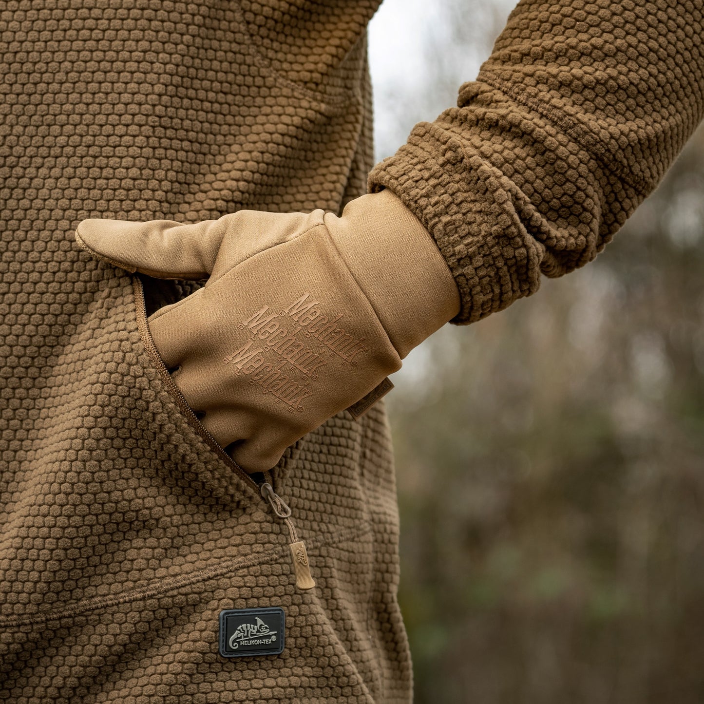 Rękawice taktyczne Mechanix Wear ColdWork Base Layer - Coyote